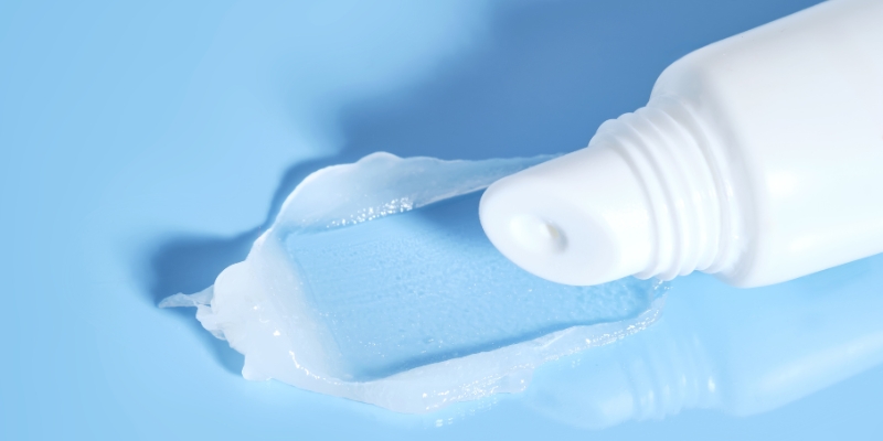 潤唇膏擠壓管首圖