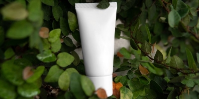 sustainable makeup packaging